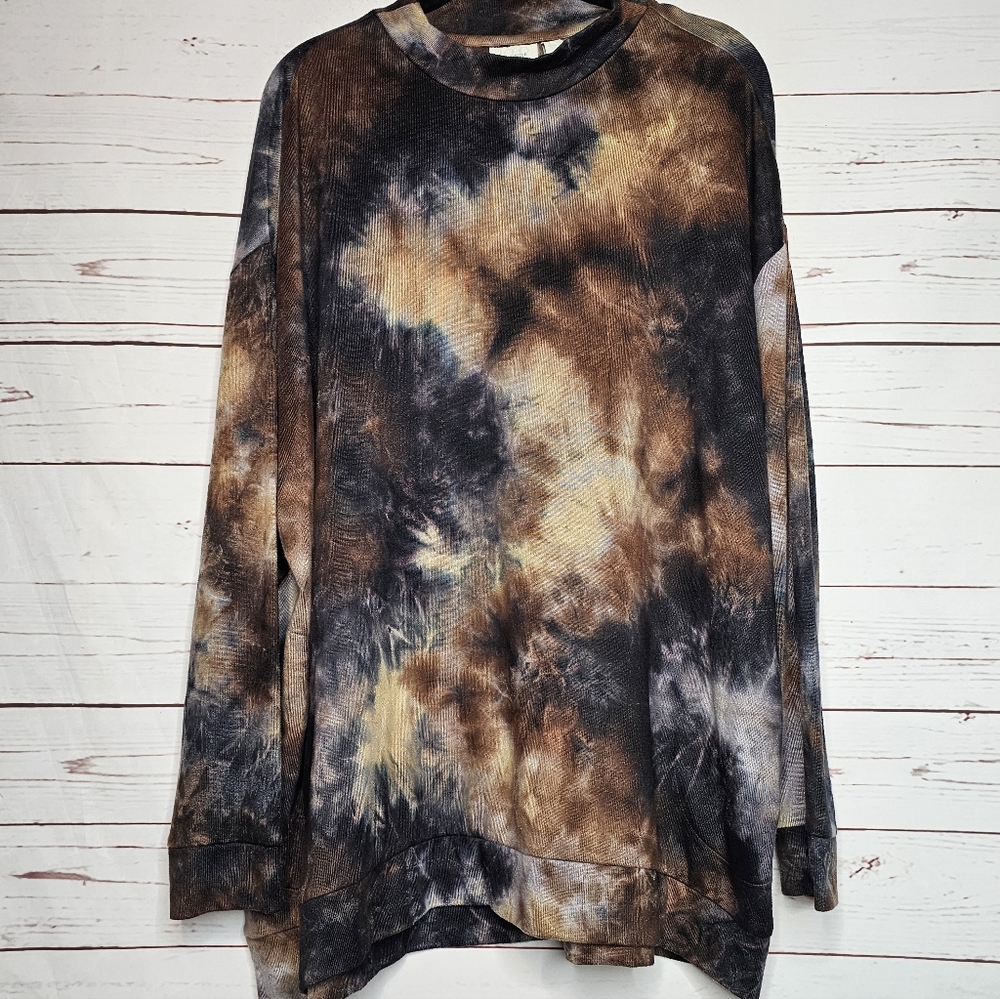 LOGO Lounge Tie-Dye Long Sleeve Tunic